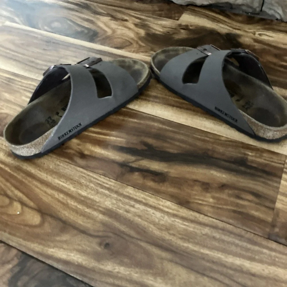 Birkenstock Sandles Size 37 Mocha Fast Shipping